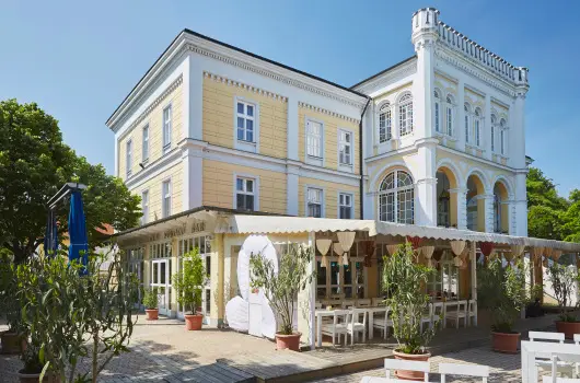 Astoria Hotel �s �tterem, Balatonf�red, Si�fok - 16 km