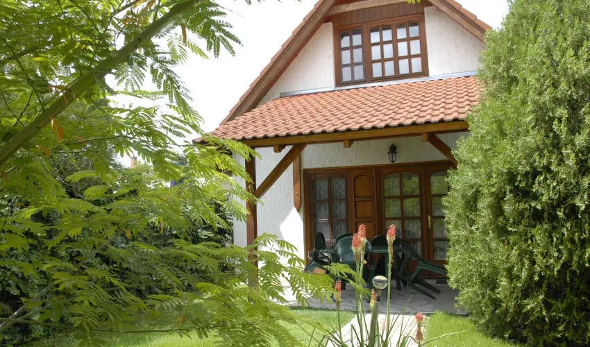 Balla Apartmanhz Sifok