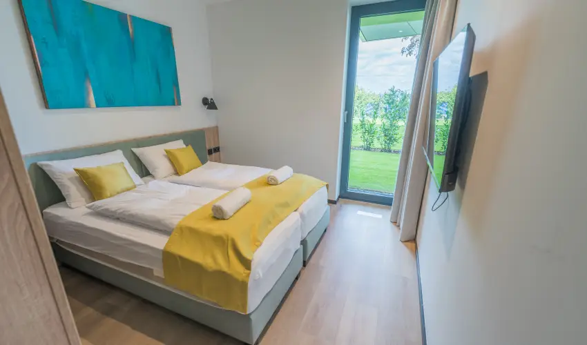 BJ81 Suite Hotel Sifok