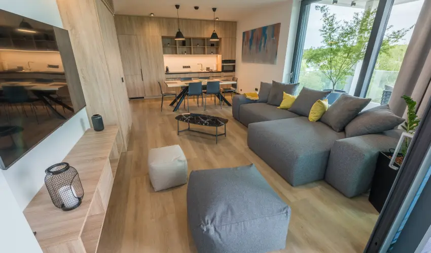 BJ81 Suite Hotel Sifok