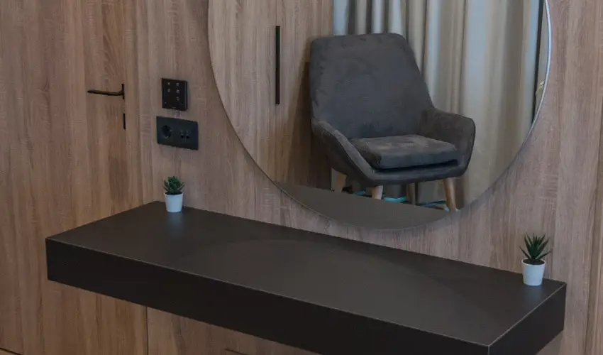 BJ81 Suite Hotel Sifok