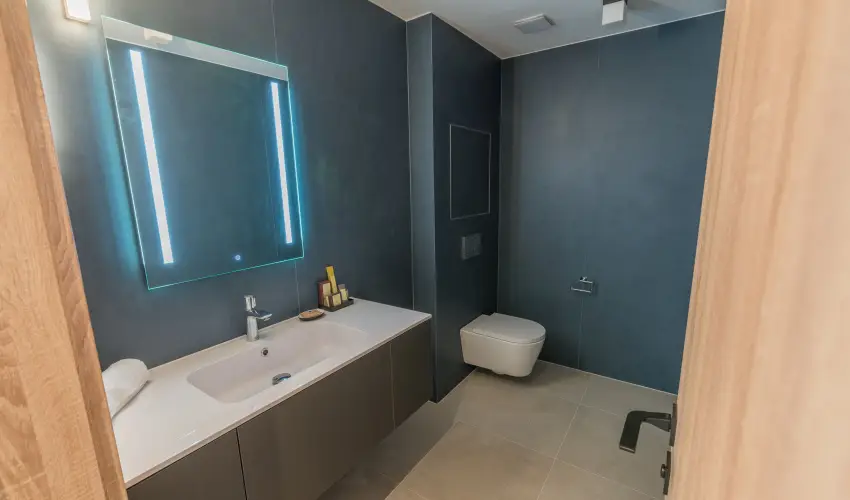 BJ81 Suite Hotel Sifok