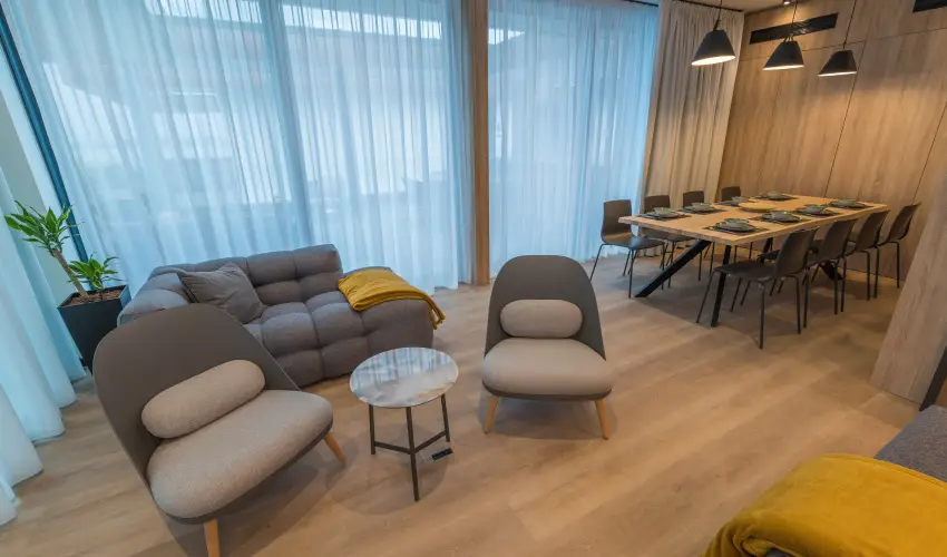 BJ81 Suite Hotel Sifok