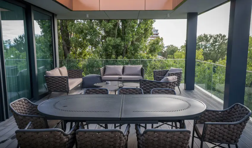 BJ81 Suite Hotel Sifok