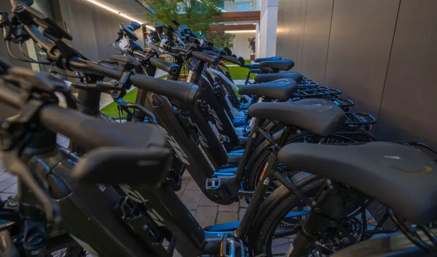 BJ81 Suite Hotel Sifok