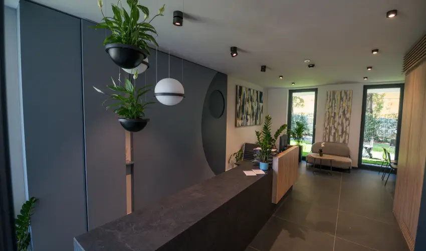 BJ81 Suite Hotel Sifok