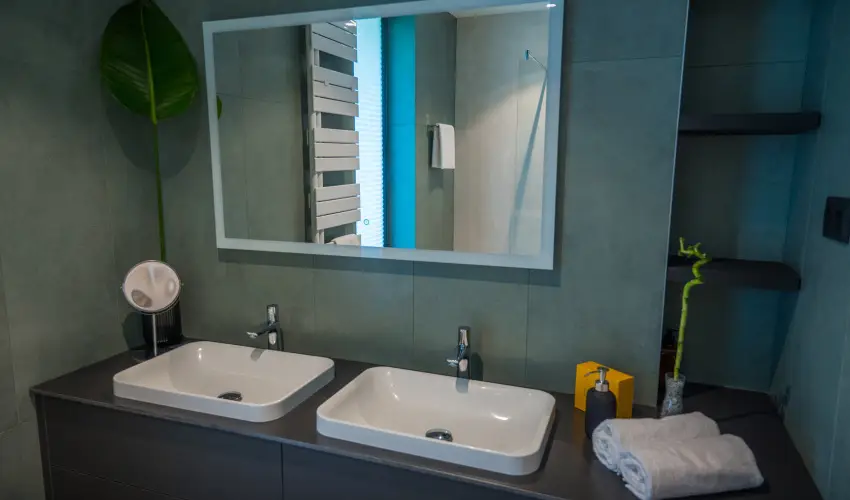 BJ81 Suite Hotel Sifok