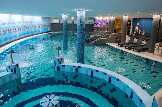 CE Plaza Hotel, Si�fok