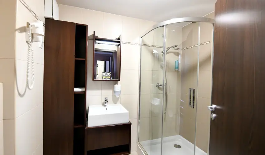 Ez�sth�d Hotel Veszpr�m