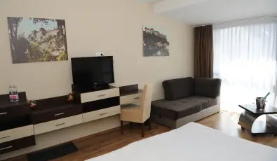 Ez�sth�d Hotel Veszpr�m