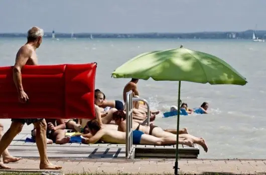 Holiday Hotel Csopak, Csopak, Si�fok - 13 km