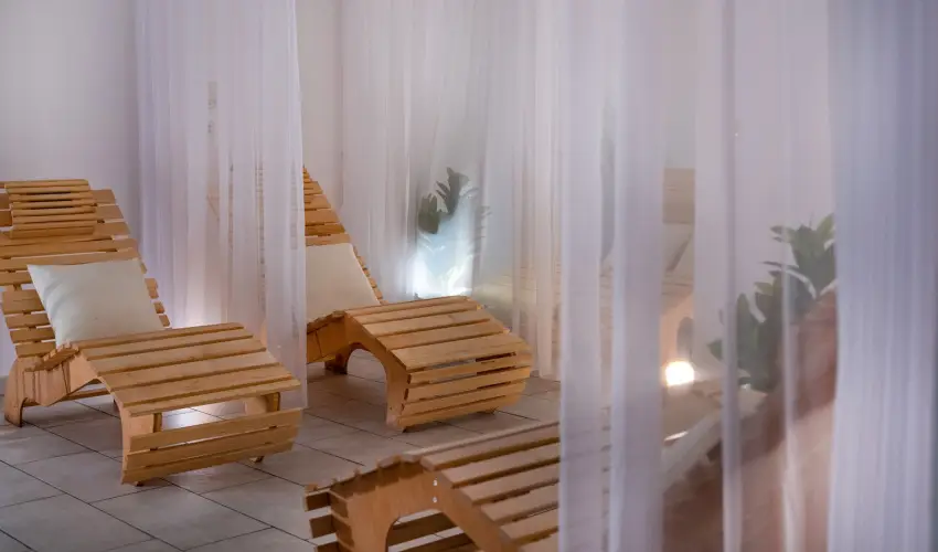 Holiday Resorts Balatonszrsz