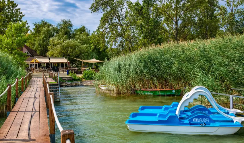 Holiday Resorts Balatonszrsz