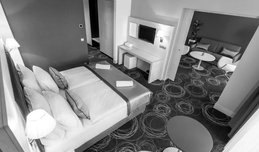 Aura Hotel Balatonf�red