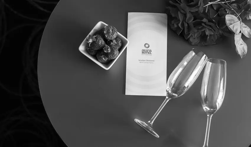 Aura Hotel Balatonf�red