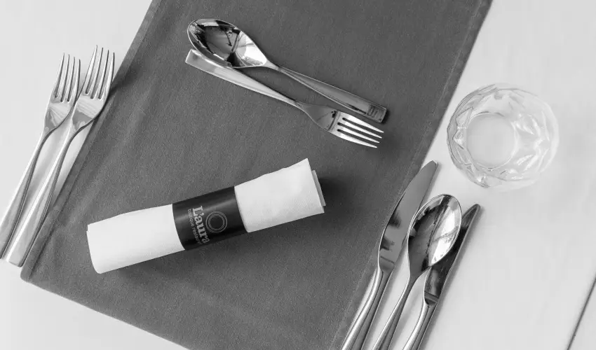 Aura Hotel Balatonf�red