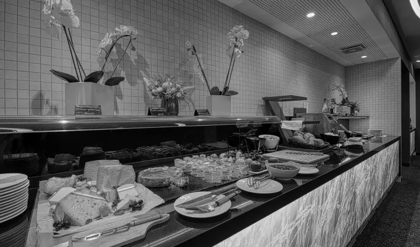 Aura Hotel Balatonf�red