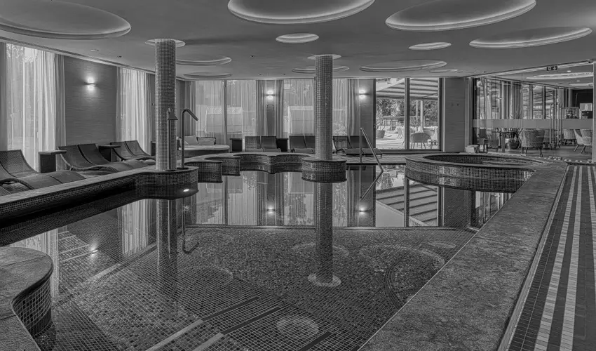 Aura Hotel Balatonf�red