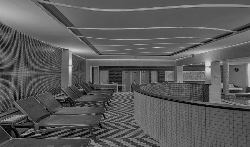 Aura Hotel Balatonf�red