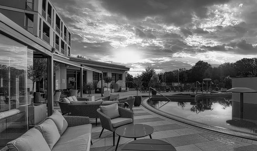 Aura Hotel Balatonf�red