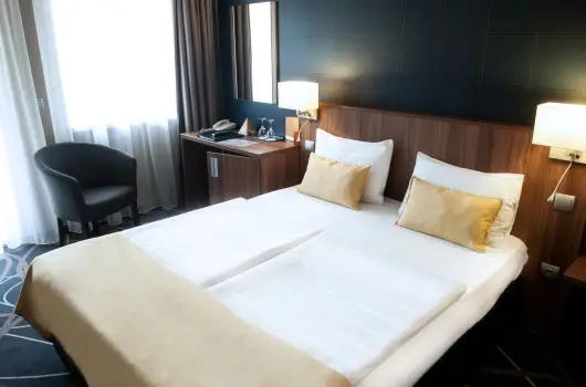 Hotel Azr, Sifok