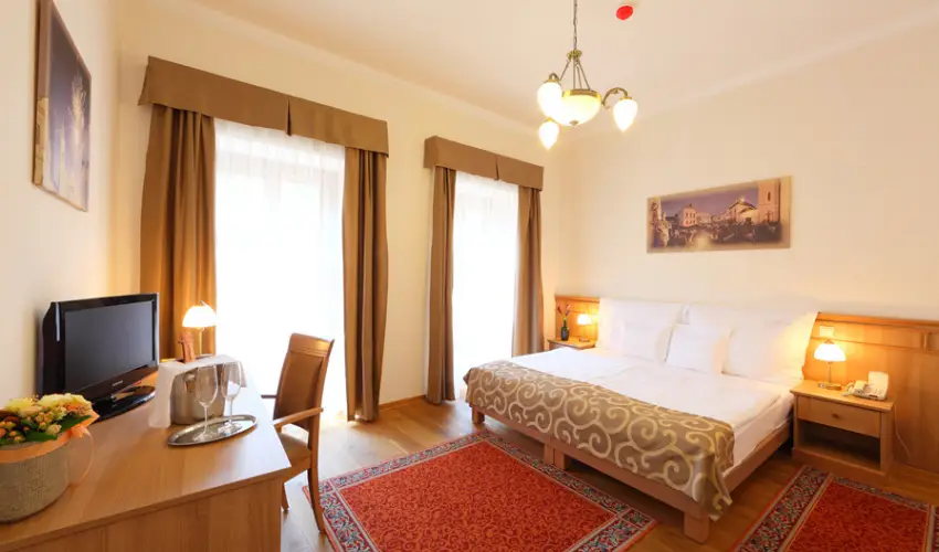 Hotel Historia & Historante Veszprm