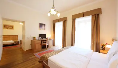 Hotel Historia & Historante Veszprm