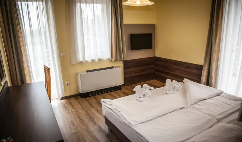 Hotel Jade Veszpr�m