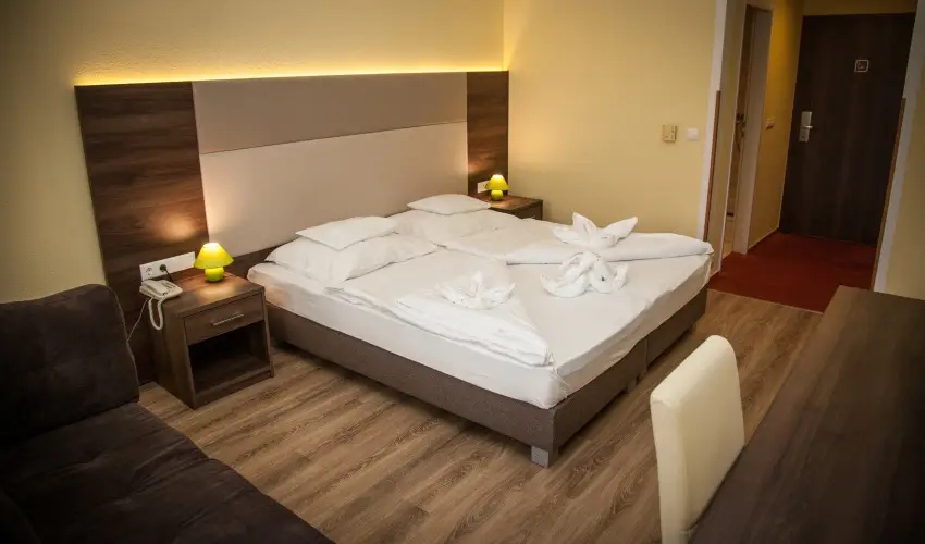 Hotel Jade Veszpr�m