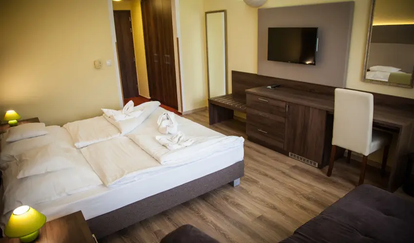 Hotel Jade Veszpr�m