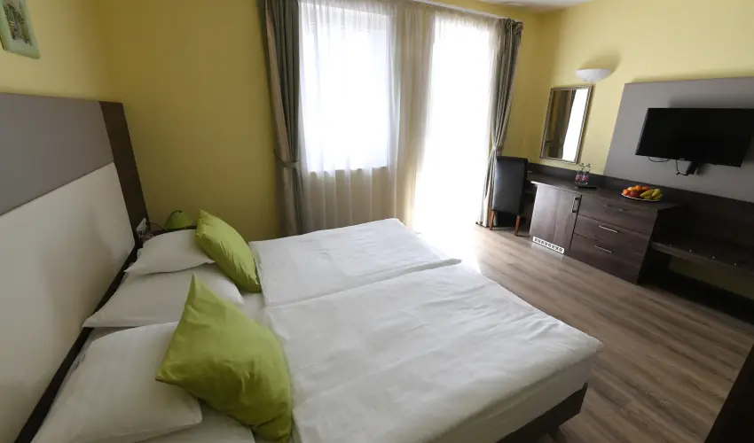 Hotel Jade Veszpr�m