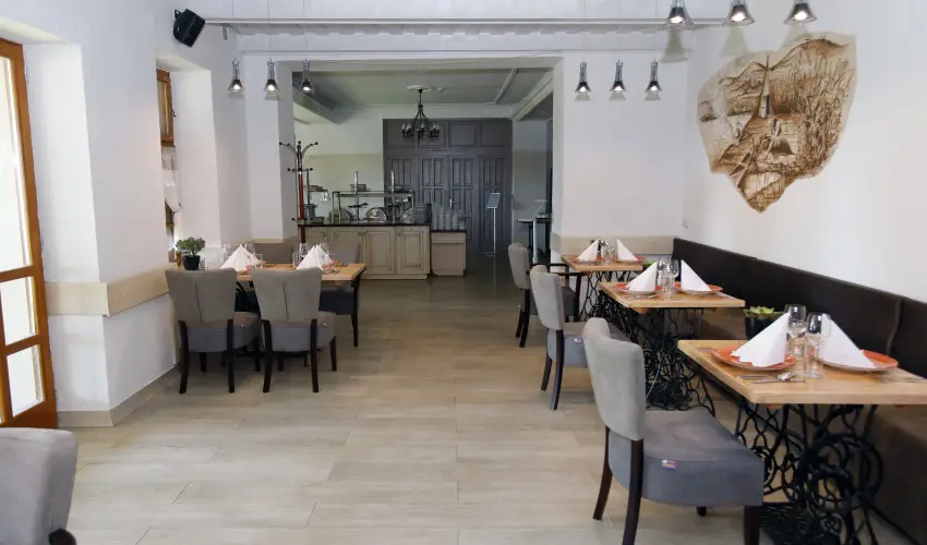 Hotel Laroba Alsóörs
