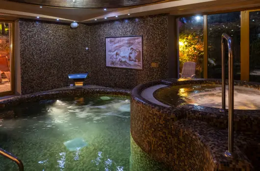 Hotel Laroba, Als��rs, Si�fok - 11 km