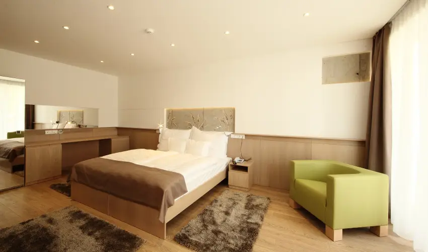 Hotel Historia Malomkert Veszpr�m