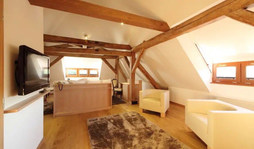 Hotel Historia Malomkert Veszpr�m