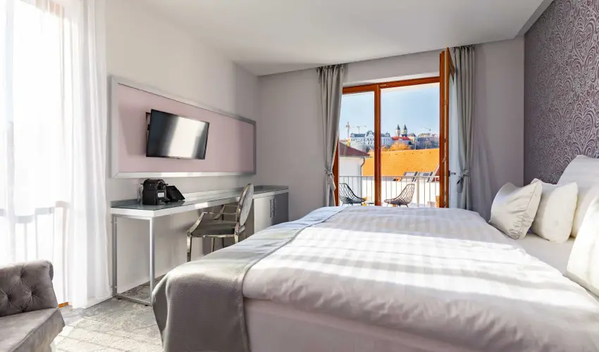 Hotel Historia Malomkert Veszpr�m