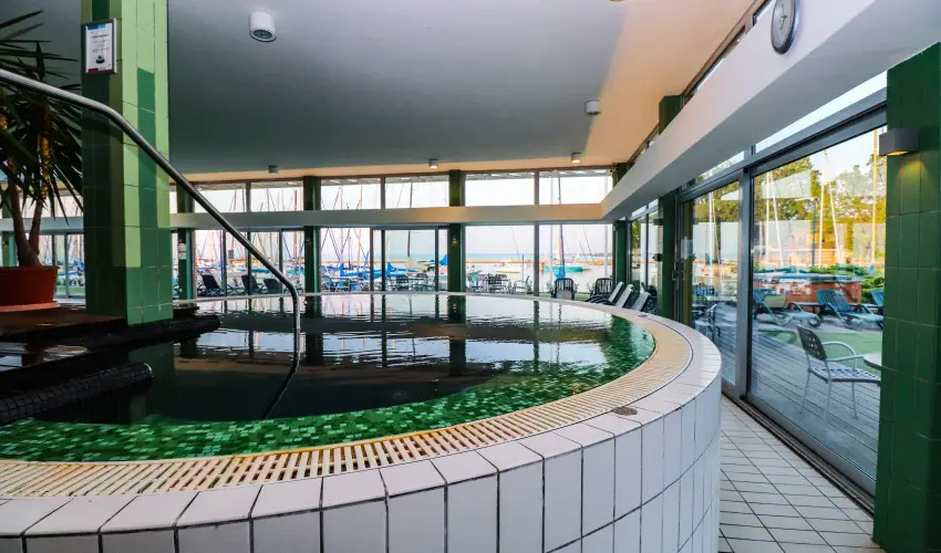Hotel Yacht Wellness & Business Siófok