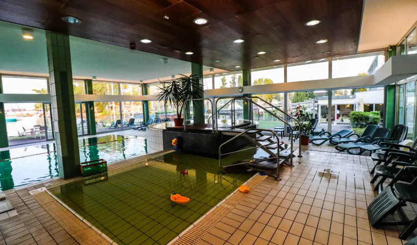 Hotel Yacht Wellness & Business Siófok