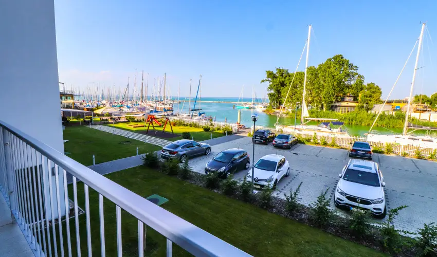 Hotel Yacht Wellness & Business Siófok