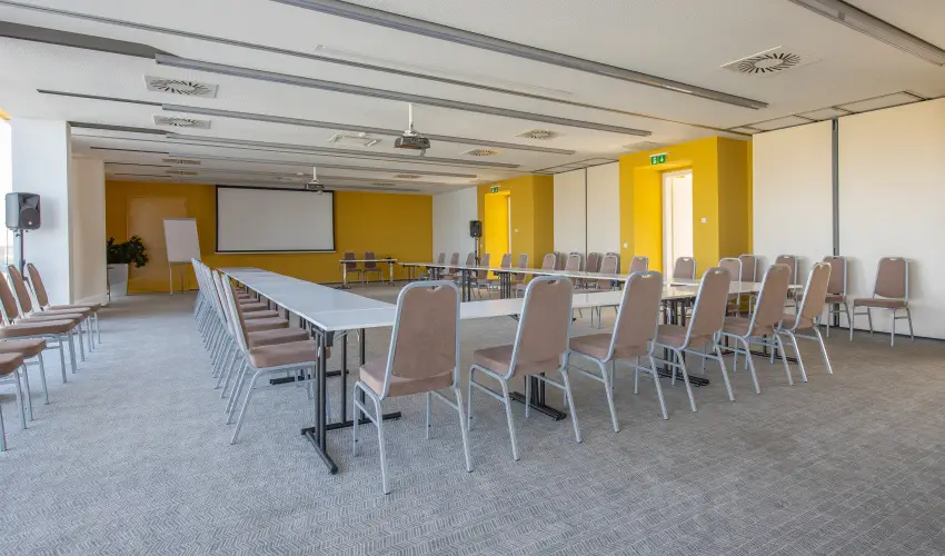 Hotel Yacht Wellness & Business Siófok