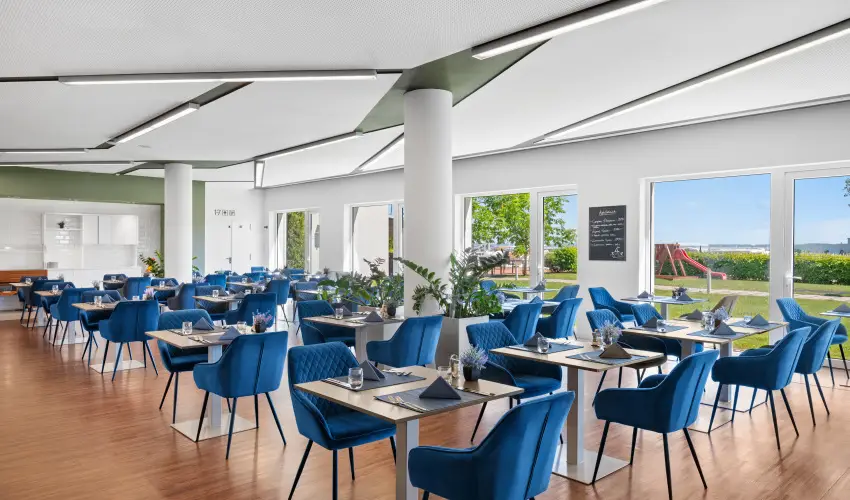 Hotel Yacht Wellness & Business Si�fok