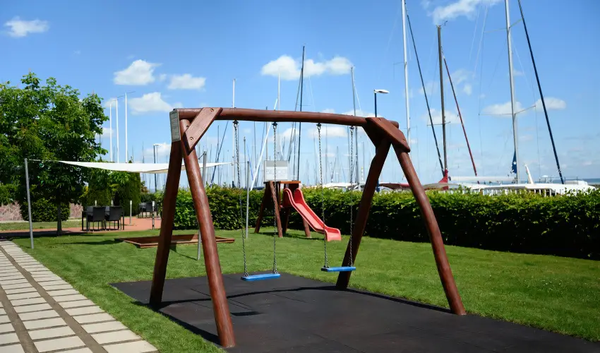 Hotel Yacht Wellness & Business Si�fok