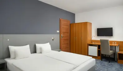 Hotel Yacht Wellness & Business Si�fok