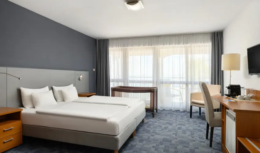 Hotel Yacht Wellness & Business Si�fok