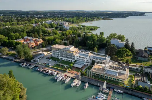Hotel Yacht Wellness & Business, Si�fok