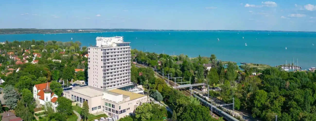 Hunguest Hotel Bl Resort Balatonalmdi - Legjobb r flpanzival (1 jtl)