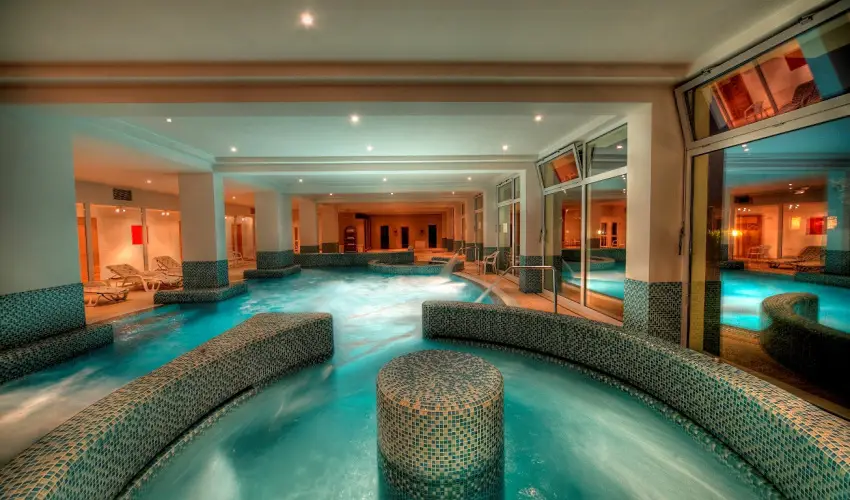 Kt Korona Konferencia & Wellness Hotel Balatonszrsz