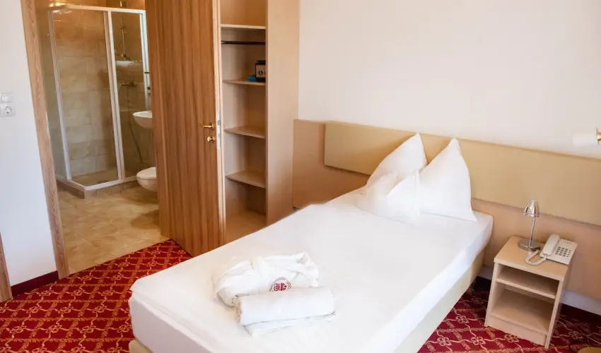 Kt Korona Konferencia & Wellness Hotel Balatonszrsz