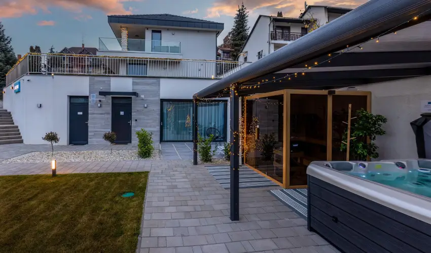 Lake Spirit Boutique Apartments Balatonalm�di