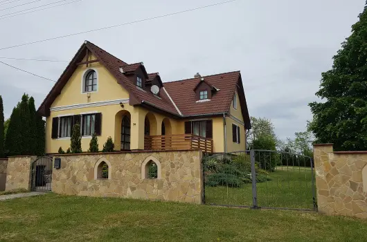 M�rk�i Vend�gh�z - kapu a Bakonyra, M�rk�, Si�fok - 29 km